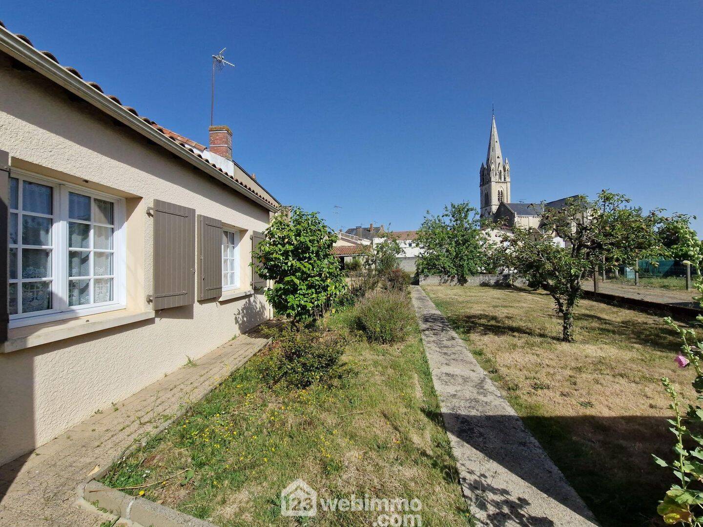 Maison 4 pièces 115 m² · à La Ferrière · 115 m² · 215 900 €