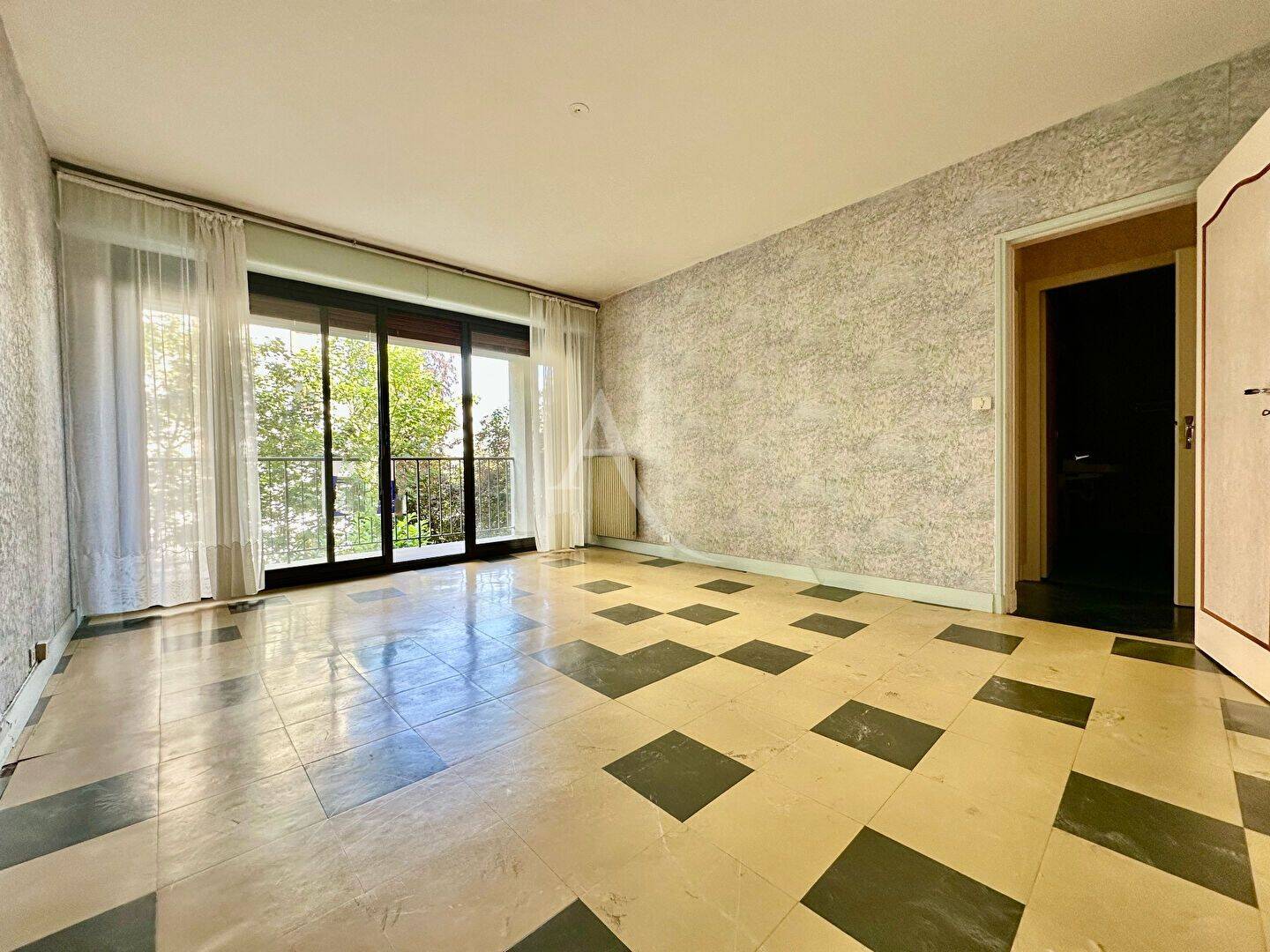 Appartement 4 pièces 91 m² · à Orléans · 91,3 m² · 139 900 €