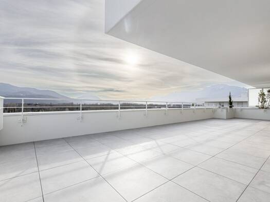 Appartement à louer 2 224 € 4 pièces 3 chambres 117,3 m² Étage 9/9 Bealieres Meylan 38240