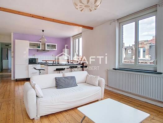 Appartement à vendre 212 000 € 3 pièces 2 chambres 57 m² Étage 3/3 Wazemmes Lille 59000