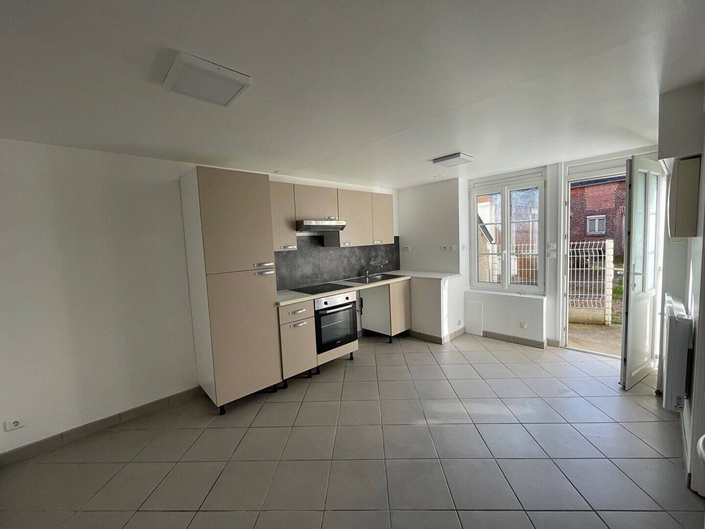 Appartement 4 pièces 64 m² · à Méru · 64,2 m² · 950 €
