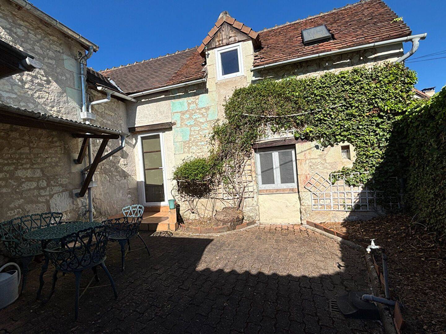 Maison 5 pièces 109 m² · à Yzeures-sur-Creuse · 109,1 m² · 110 000 €
