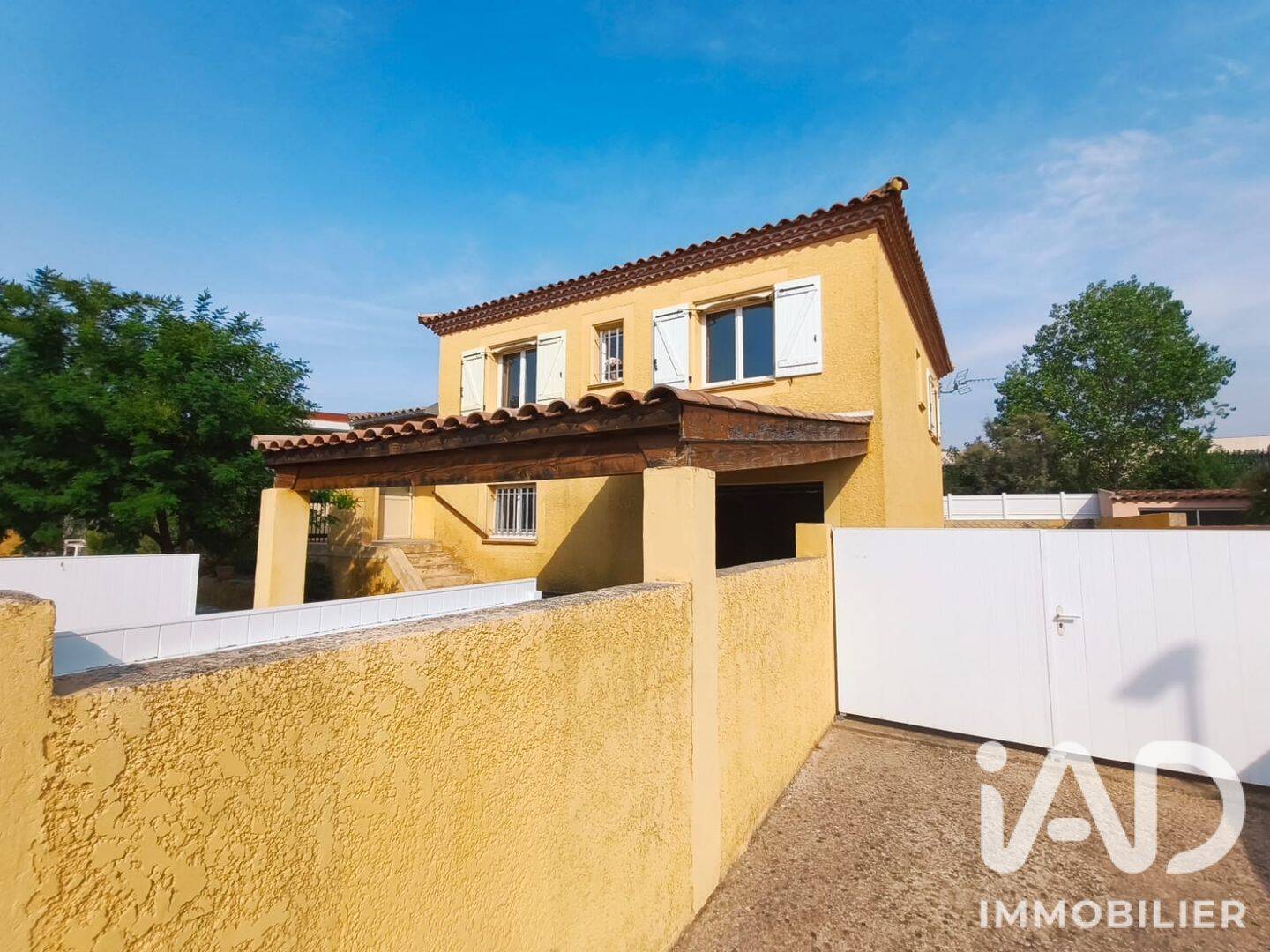 Maison 7 pièces 158 m² · à Roujan · 158 m² · 316 000 €