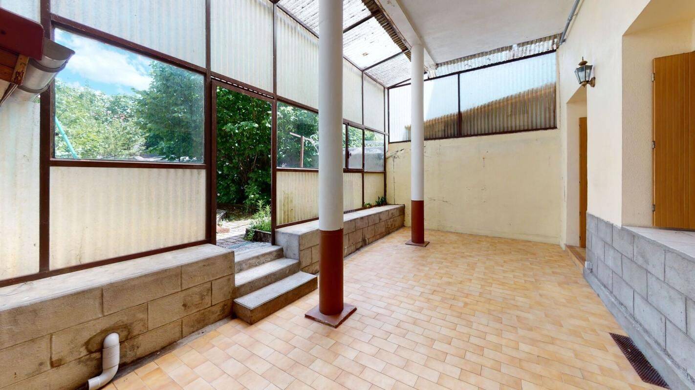 Appartement 3 pièces 85 m² · à Saint-Étienne · 85 m² · 785 €