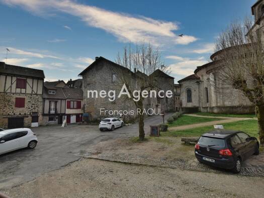 Maison à vendre 86 000 € 3 pièces 2 chambres 67 m² 36 m² de terrain Beaulieu-sur-Dordogne 19120