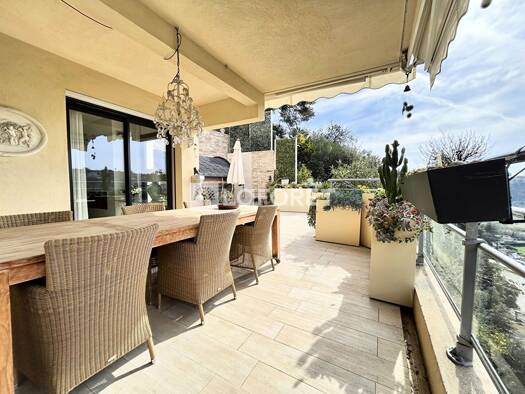 Duplex à vendre 877 000 € 3 pièces 2 chambres 107 m² RDC/2 Val Fleuri-Montaleigne Cagnes-sur-Mer 06800