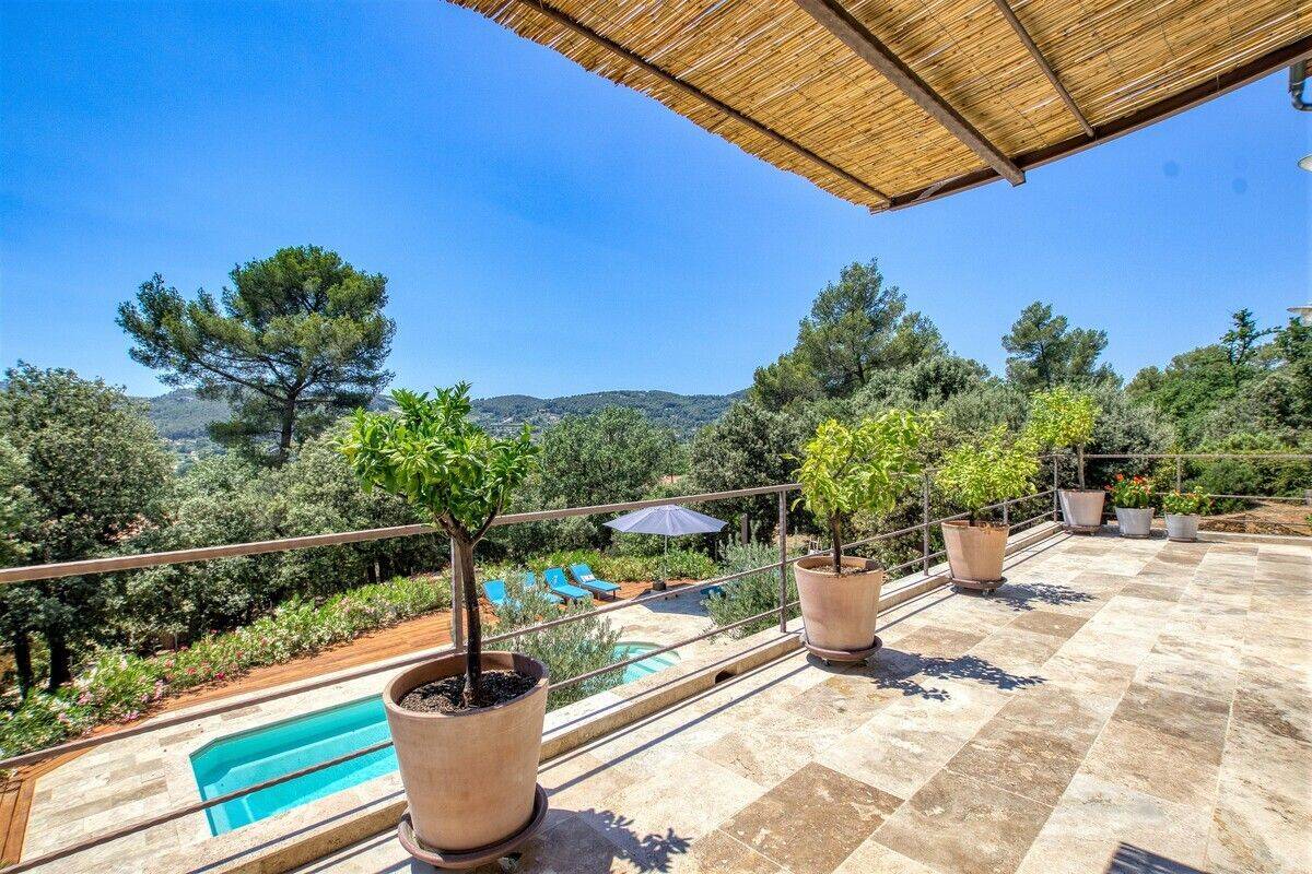 Maison 8 pièces 237 m² · à Le Beausset · 237 m² · 1 995 000 €