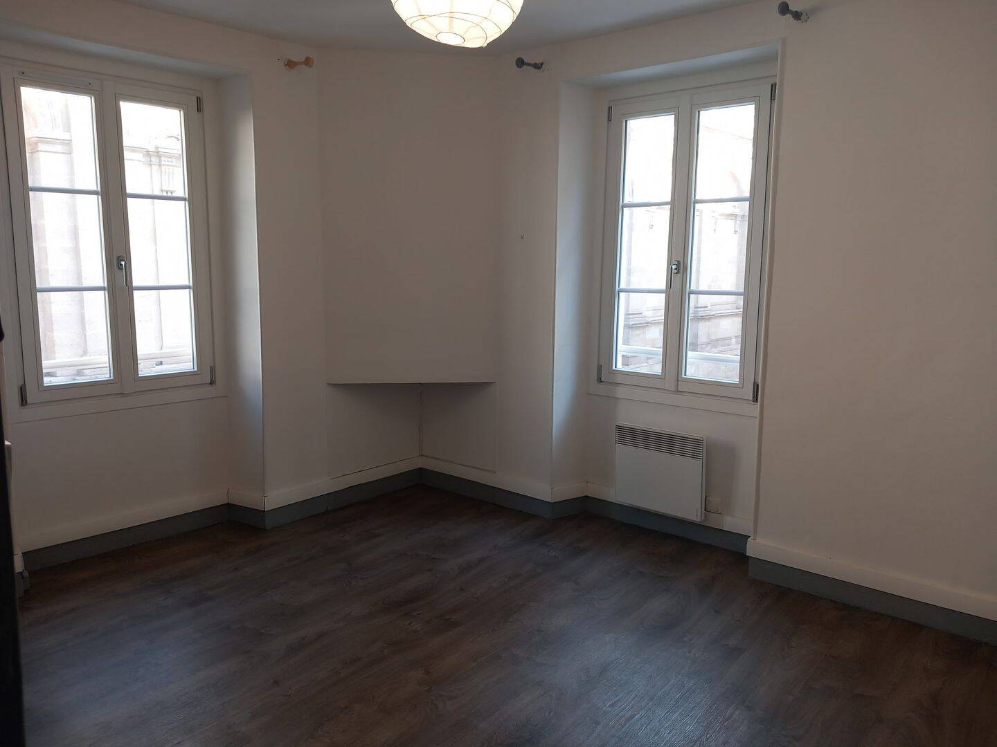 Appartement 3 pièces 60 m² · à Bordeaux · 59,9 m² · 1 000 €/mois