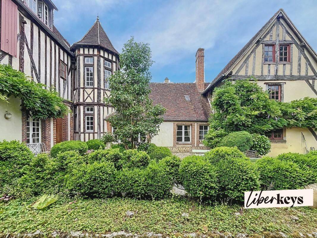 Maison 9 pièces 264 m² · à Verneuil d'Avre Et d'Iton · 264 m² · 493 000 €