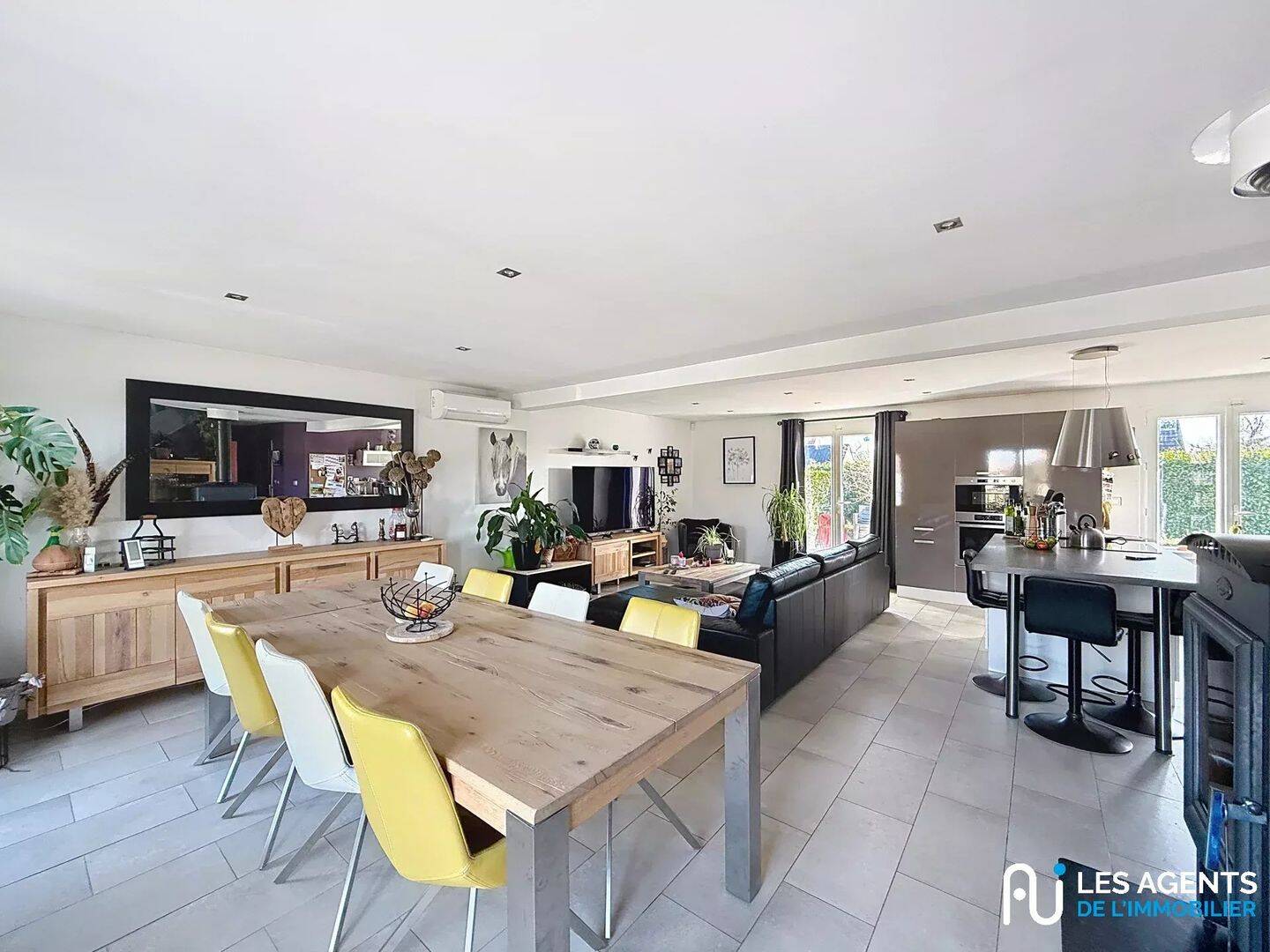 Maison 6 pièces 134 m² · à Marcilly-en-Villette · 134 m² · 279 500 €