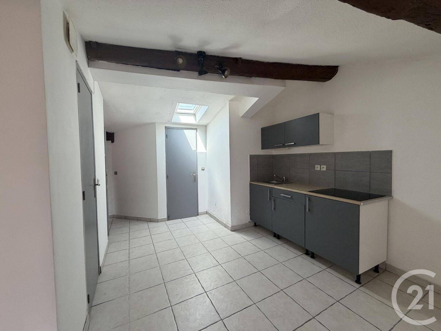 Appartement 1 pièce 22 m² · à Lunel · 22,3 m² · 339 €