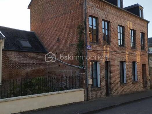 Immeuble à vendre 132 500 € 155 m² Gacé 61230