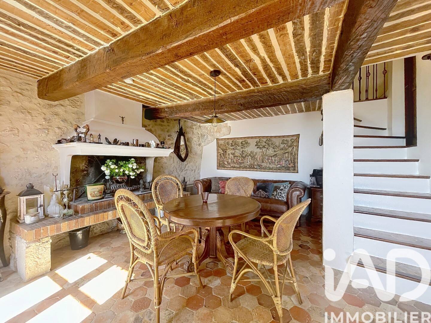 Maison 7 pièces 140 m² · à Mons · 140 m² · 365 000 €