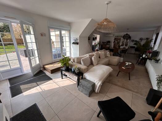 Maison à vendre 269 000 € 6 pièces 3 chambres 130 m² 588 m² de terrain Vred 59870