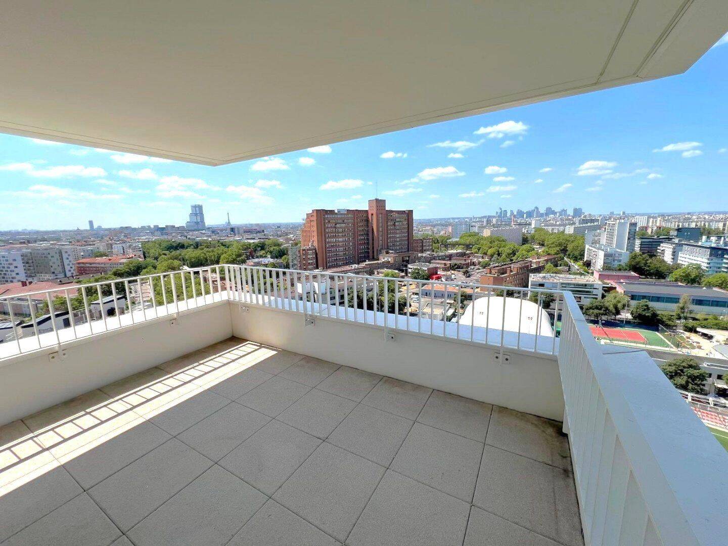 Appartement 4 pièces 92 m² · à Clichy · 92 m² · 2 690 €
