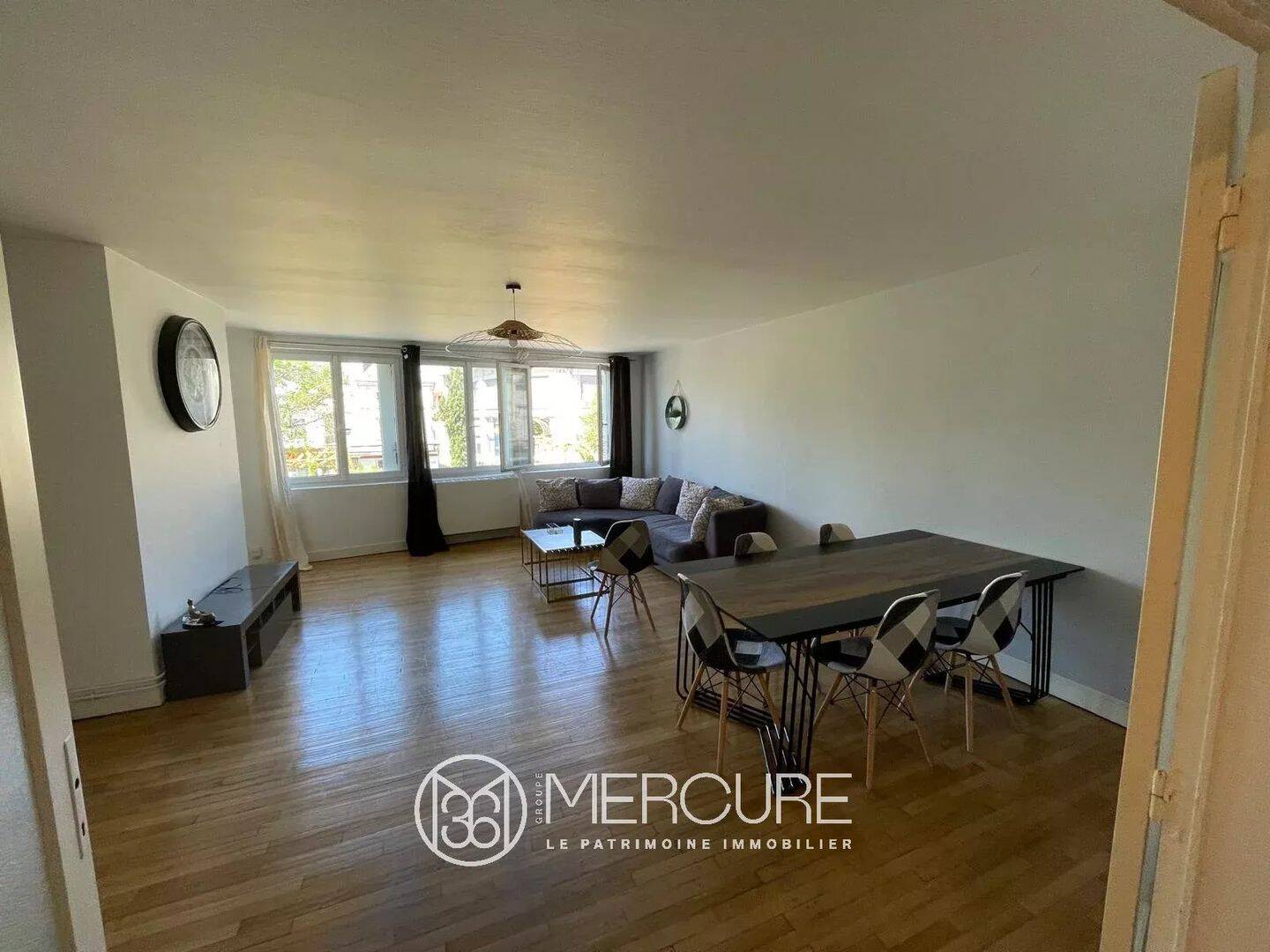 Appartement 2 pièces 65 m² · à Châtellerault · 64,5 m² · 470 €
