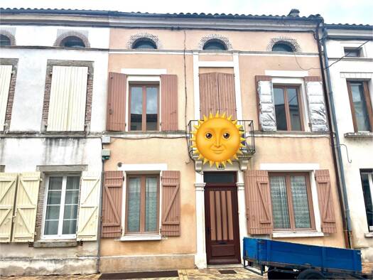 Maison à vendre 99 000 € 6 pièces 3 chambres 121 m² 84 m² de terrain Saint Etienne Villeneuve-sur-Lot 47300