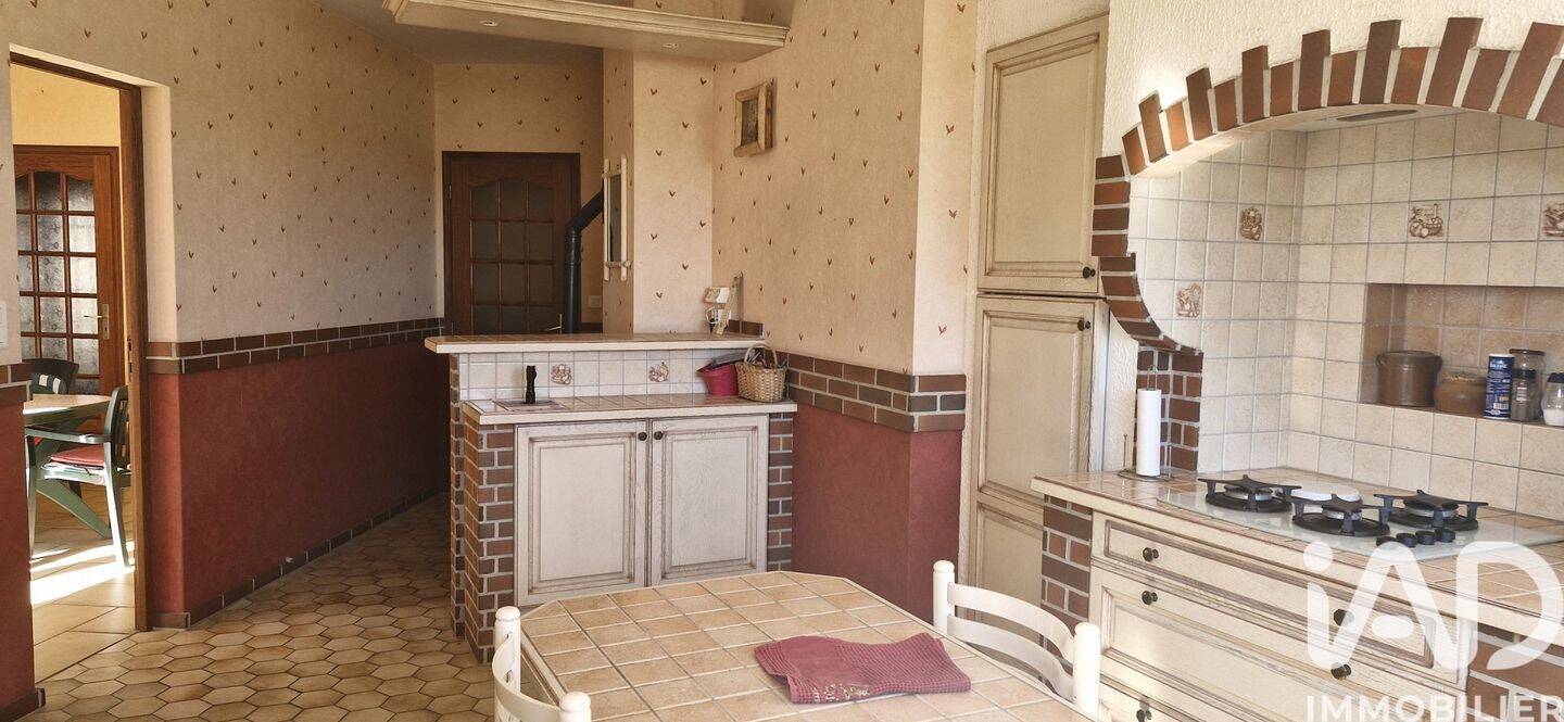 Maison 6 pièces 187 m² · à Courtenay · 187 m² · 295 000 €