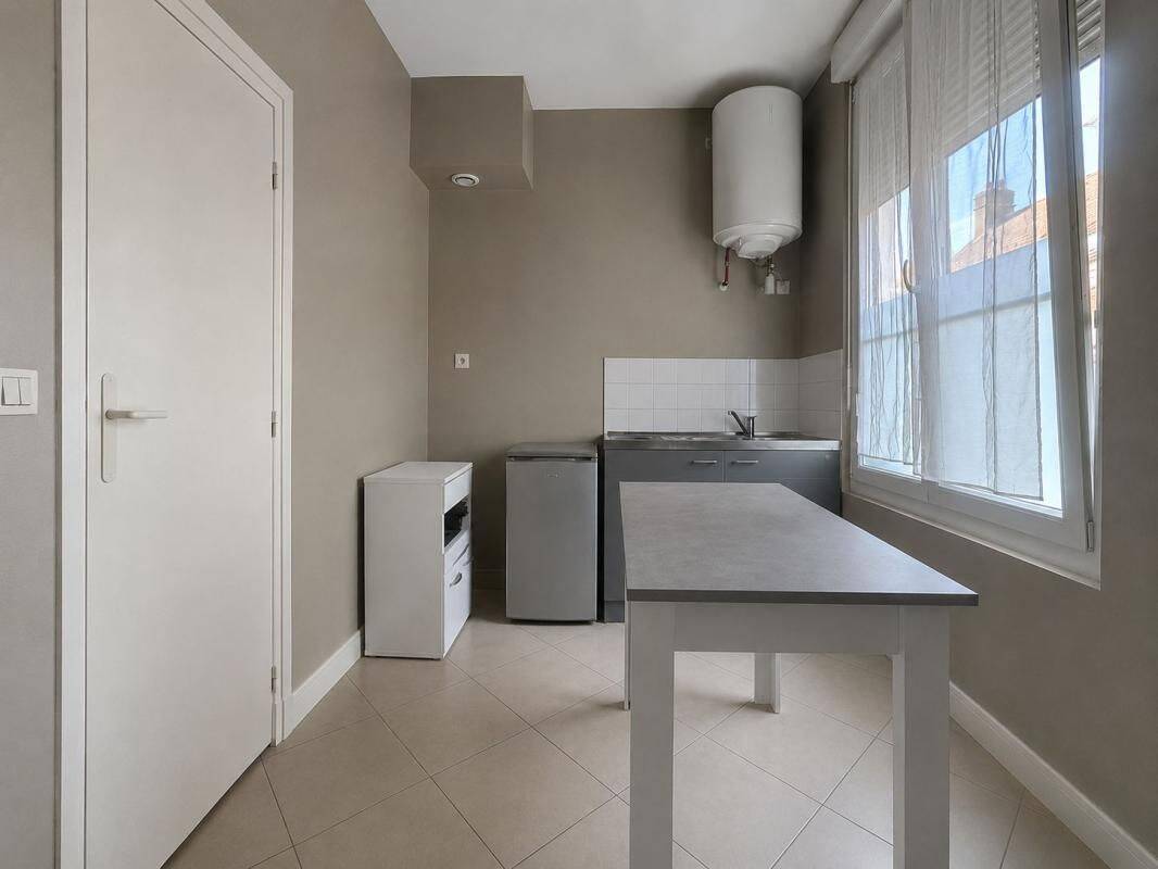 Appartement 1 pièce 26 m² · à Clermont · 26,4 m² · 444 €