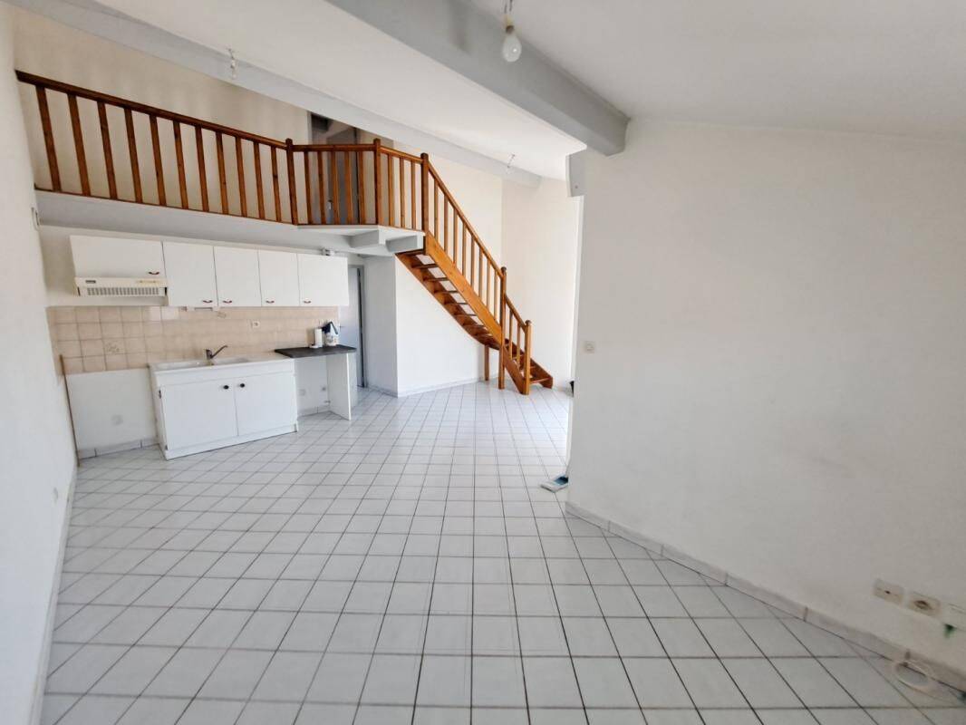 Appartement 3 pièces 57 m² · à Tain-l'Hermitage · 57 m² · 590 €