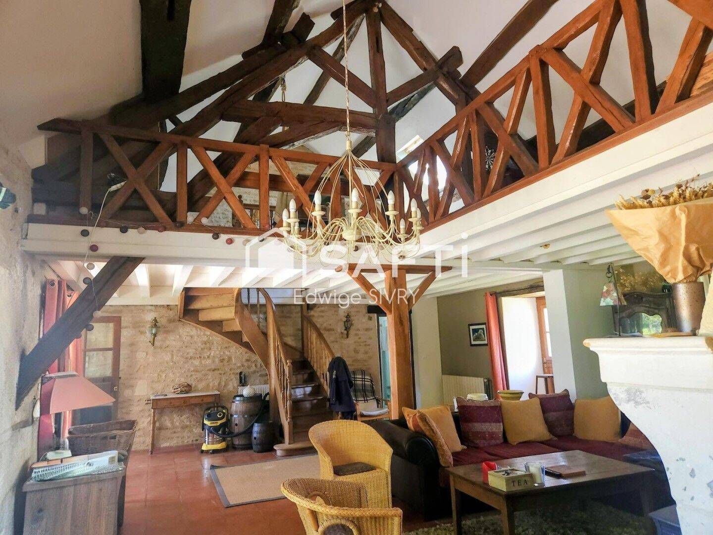 Maison 6 pièces 200 m² · à Charny · 200 m² · 495 000 €