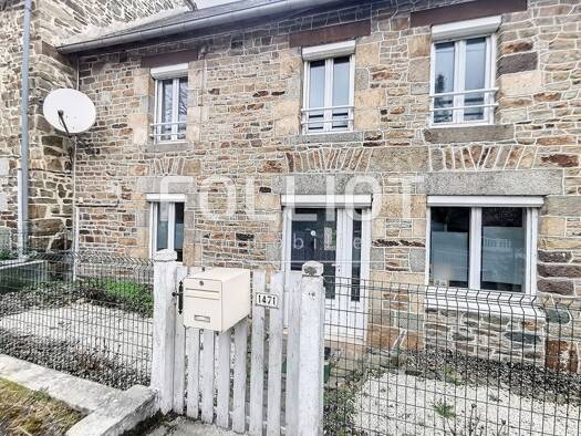 Maison à vendre 234 000 € 4 pièces 3 chambres 101 m² 176 m² de terrain Saint-Aubin-des-Préaux 50380