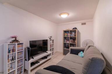 Maison de ville à vendre 157 990 € 4 pièces 2 chambres 95 m² 30 m² de terrain Signes 83870