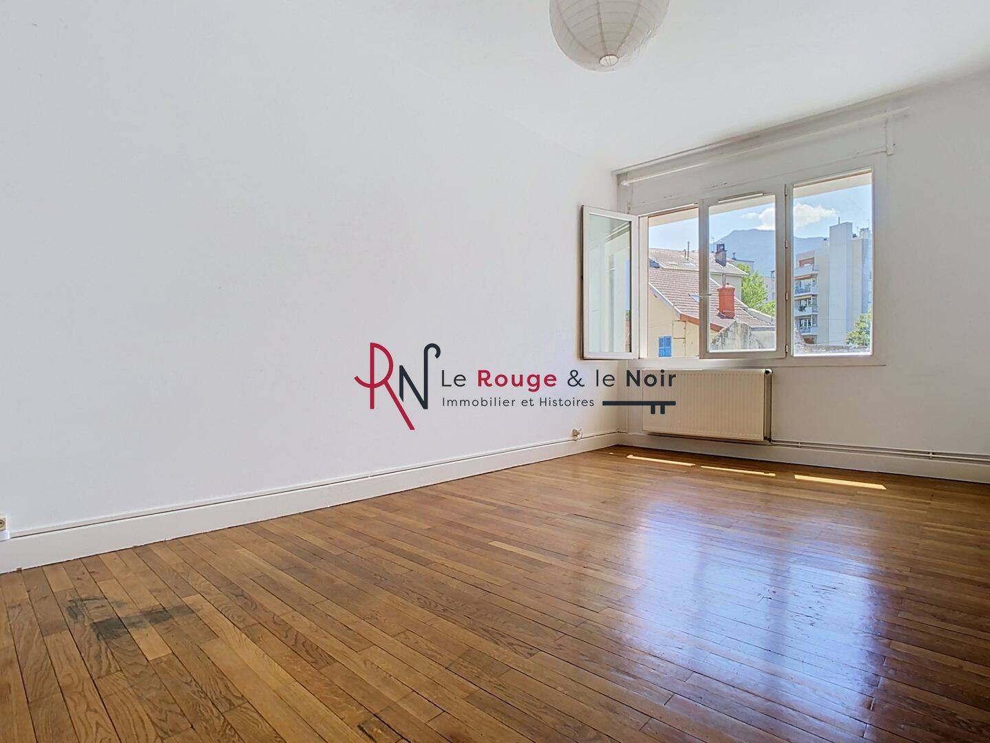 Appartement 3 pièces 65 m² · à Grenoble · 64,8 m² · 129 000 €