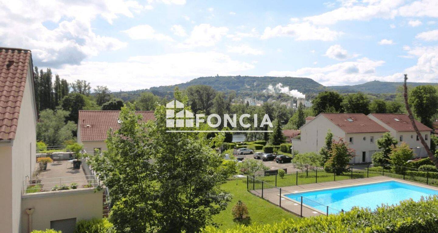 Appartement 5 pièces 117 m² · à Fontaines-sur-Saône · 117 m² · 1 495 €