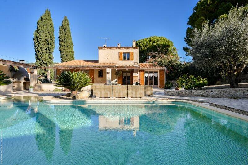 Maison 7 pièces 150 m² · à Ceyreste · 150 m² · 769 000 €