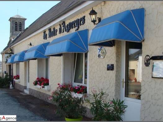 Local commercial à vendre 440 860 € 242 m² de surface de vente Guécélard 72230