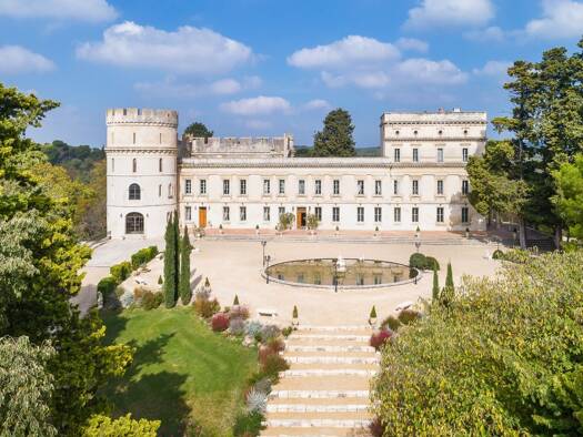 Château à vendre 5 500 000 € 30 pièces 11 chambres 1 400 m² 52 800 m² de terrain Maussane-les-Alpilles 13520