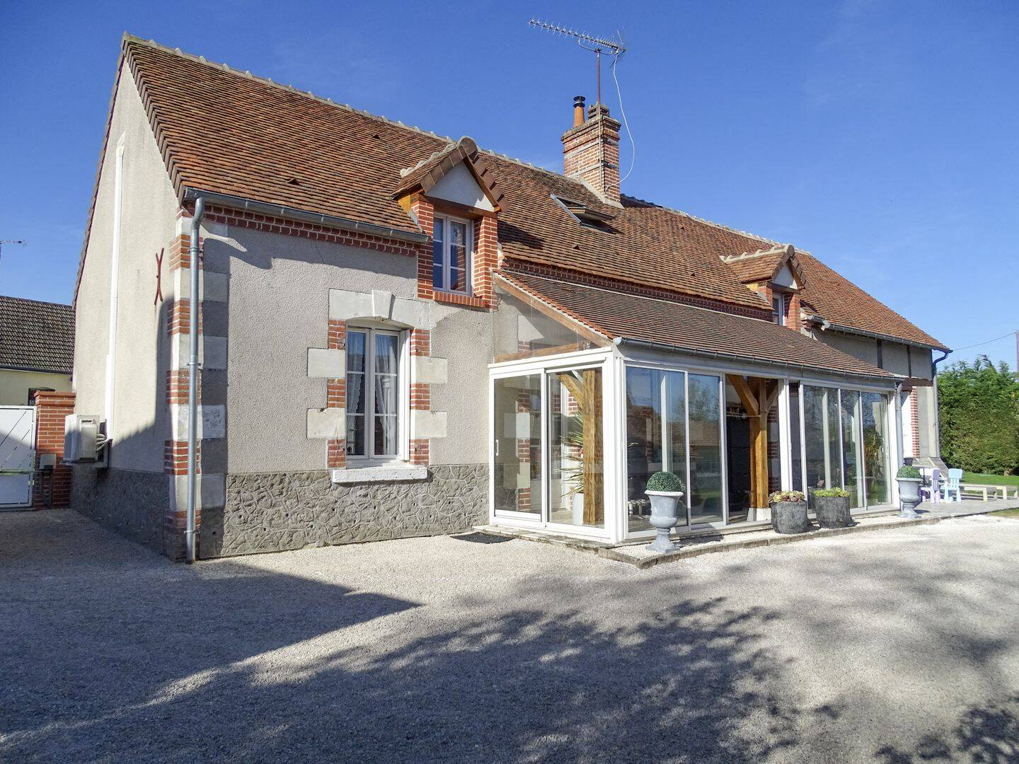 Maison 4 pièces 114 m² · à La Chapelle-Montmartin · 114 m² · 202 300 €