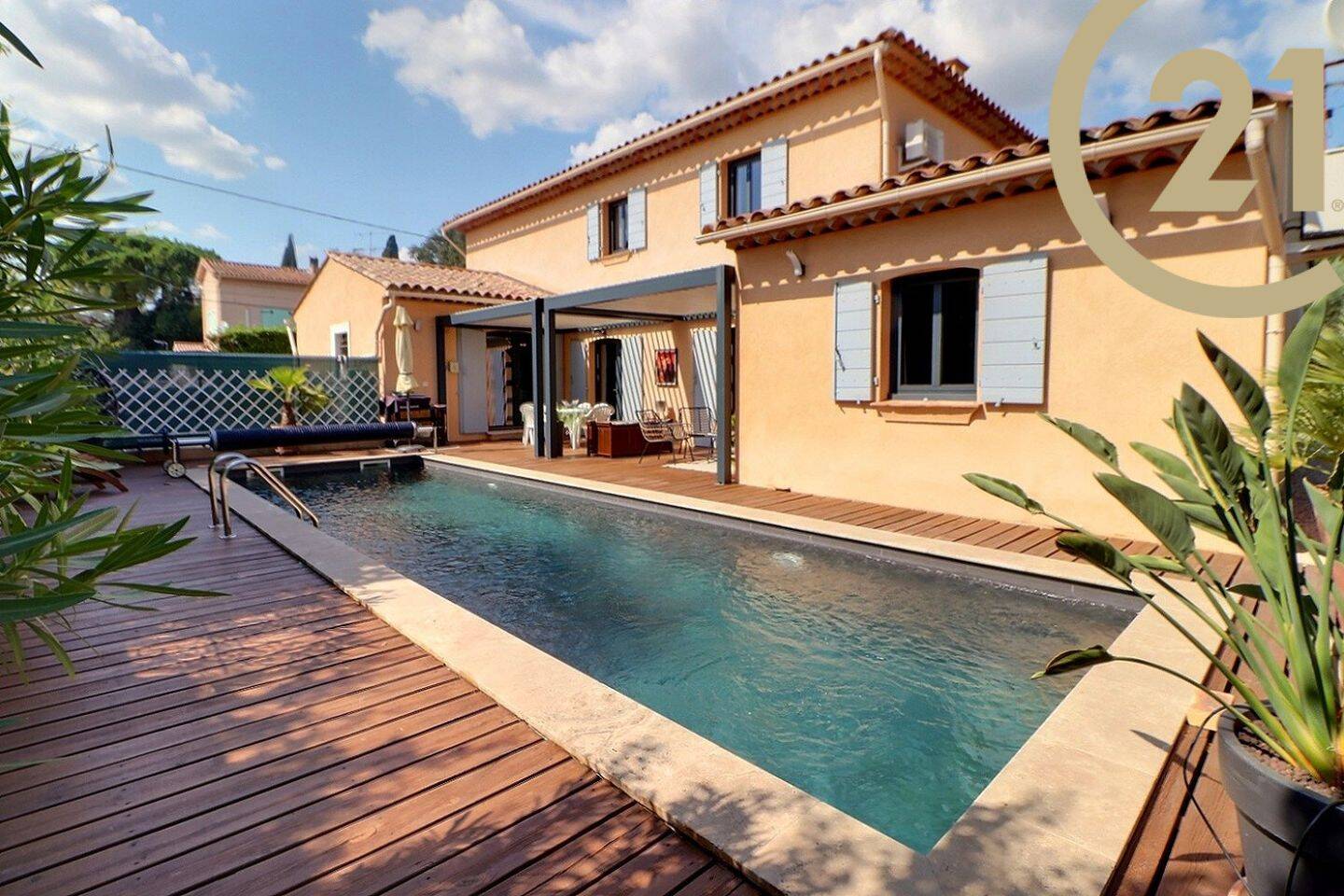 Maison 5 pièces 167 m² · à Les Arcs · 167,4 m² · 580 000 €