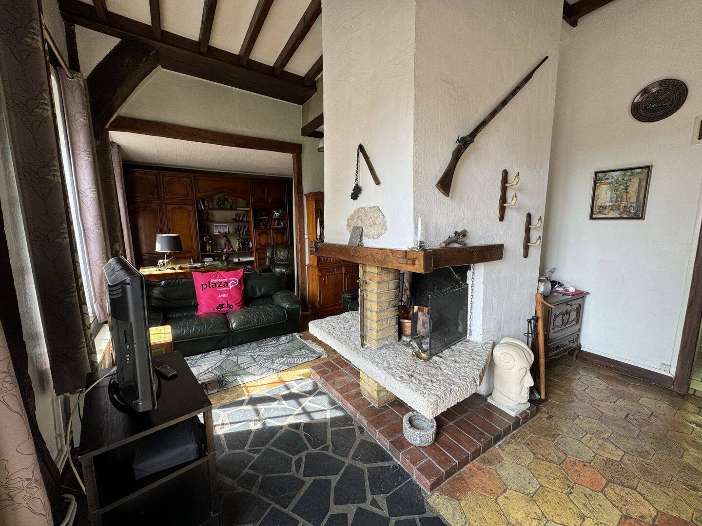 Maison 6 pièces 169 m² · à Ivry-la-Bataille · 169 m² · 169 900 €