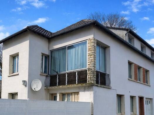 Maison à vendre 168 000 € 7 pièces 4 chambres 138 m² 185 m² de terrain La Loupe 28240