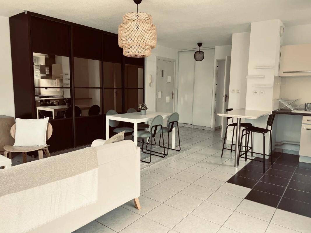 Appartement 3 pièces 67 m² · à Roques · 67 m² · 801 €/mois