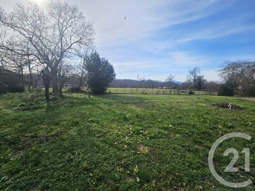 Terrain constructible à vendre 27 000 € 641 m² de terrain Beauchalot 31360