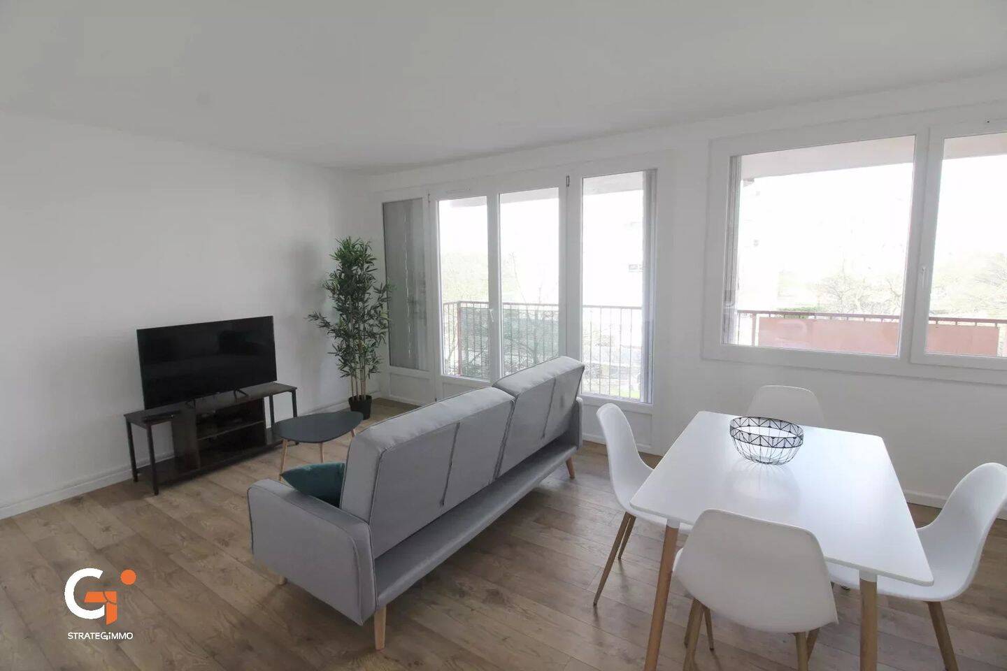 Colocation à louer - Saint-Étienne-du-Rouvray - 400 € - 5 pièces, 4 chambres, Étage 4/9 · 400 €