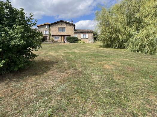 Maison à vendre 595 000 € 9 pièces 6 chambres 316 m² 10 238 m² de terrain Chavanay 42410