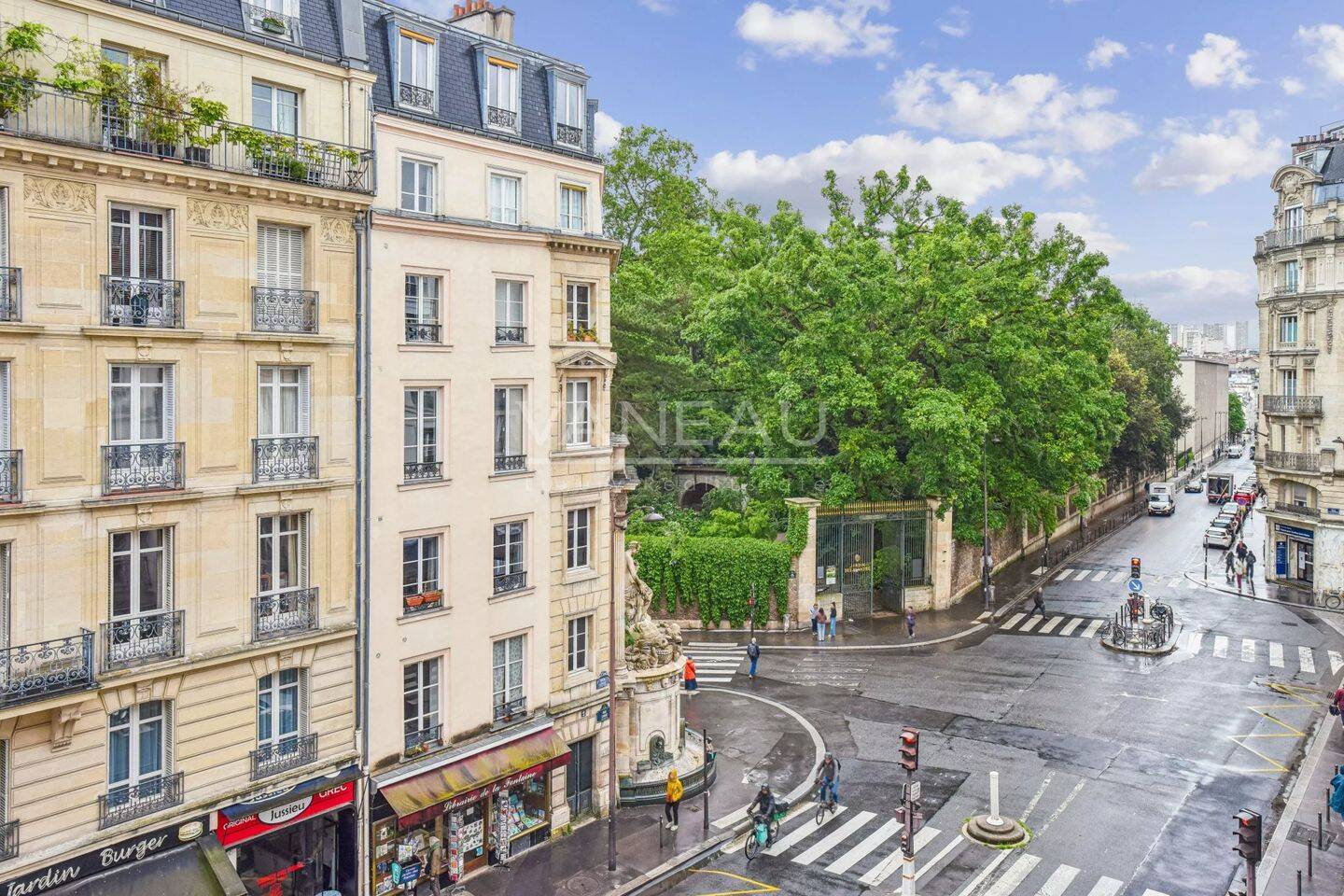 Appartement 5 pièces 121 m² · à Paris 5ème Arrondissement · 120,6 m² · 1 600 000 €