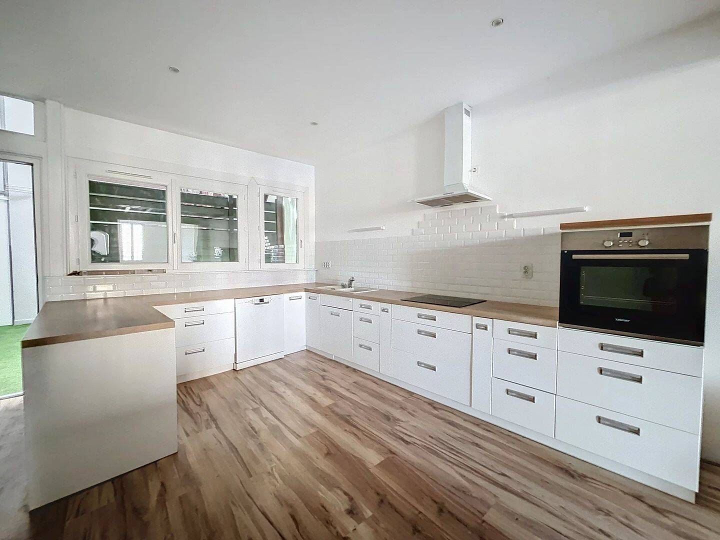 Appartement 4 pièces 108 m² · à Sainte-Foy-la-Grande · 107,9 m² · 700 €/mois