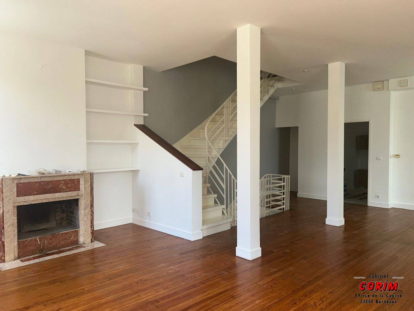 Maison 5 pièces 195 m² · à Bordeaux · 194,7 m² · 3 100 €