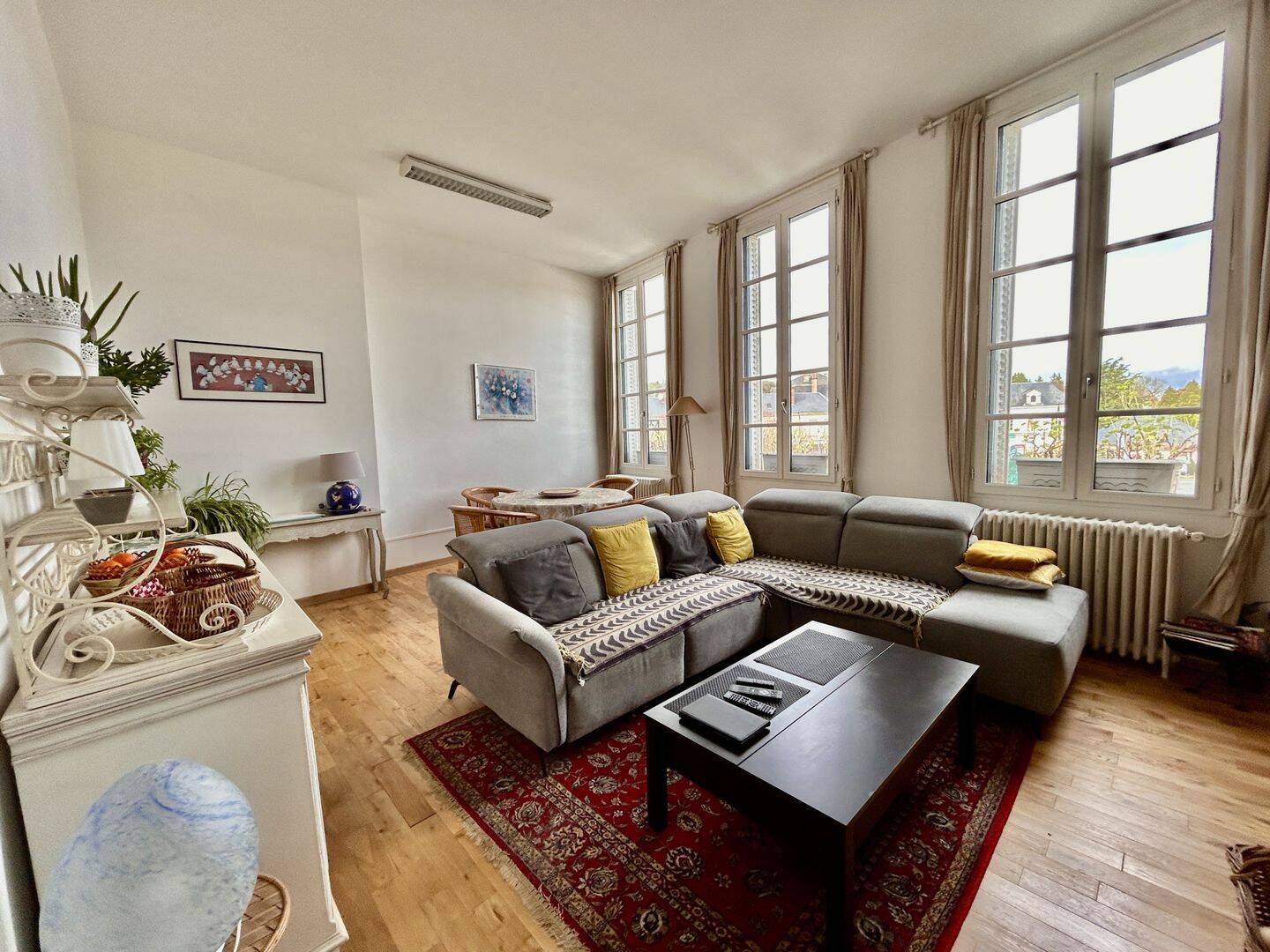 Appartement 4 pièces 158 m² · à Loches · 158 m² · 339 000 €