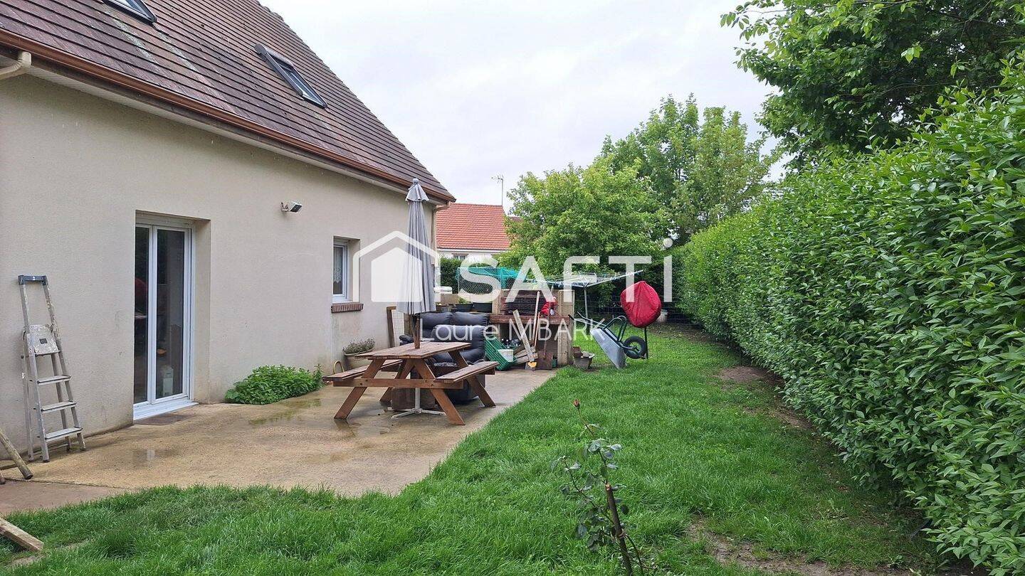 Maison 7 pièces 129 m² · à Nesle · 129 m² · 214 000 €
