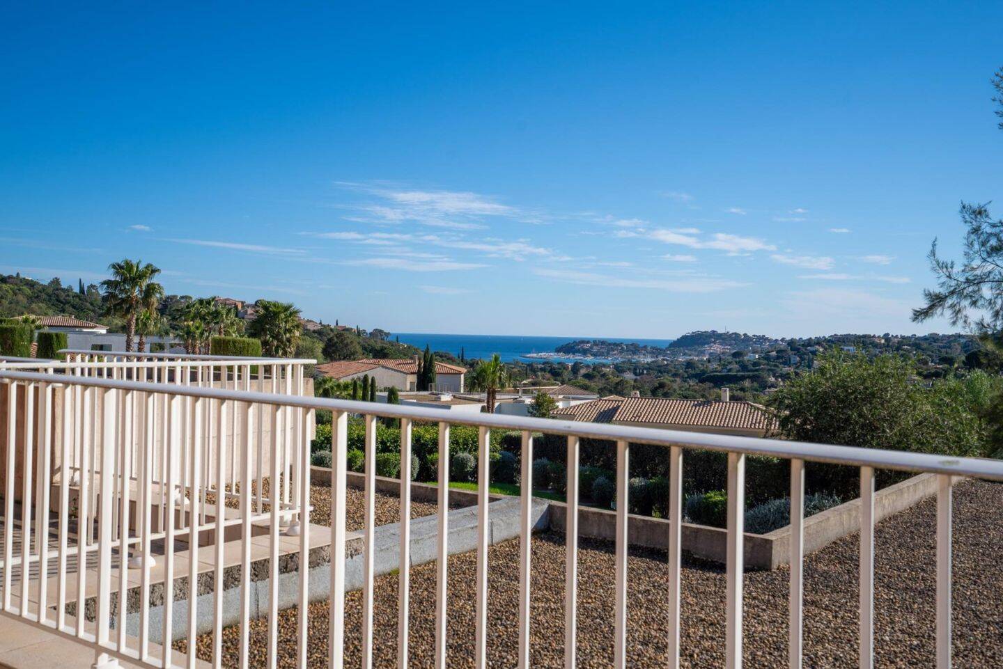 Maison 8 pièces 300 m² · à Cavalaire-sur-Mer · 300 m² · 2 395 000 €