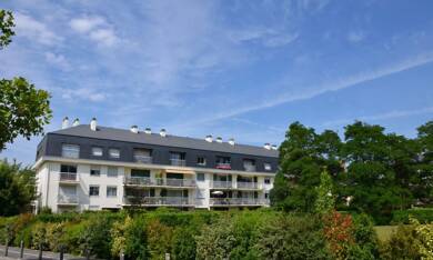 Espace bureau à vendre 440 000 € 204 m² de bureaux Chantilly 60500