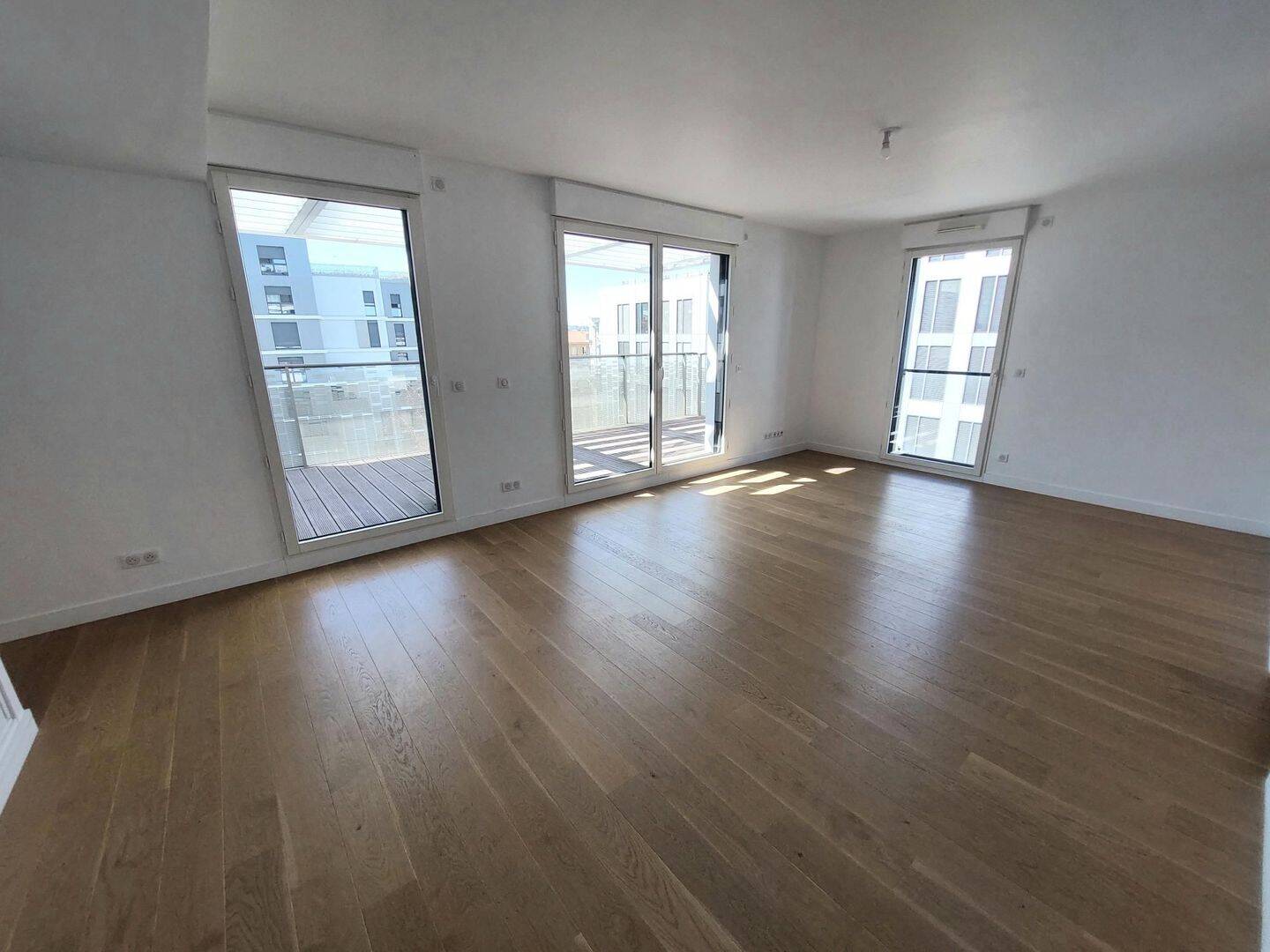 Appartement 4 pièces 80 m² · à Issy-les-Moulineaux · 80,4 m² · 2 924 €/mois