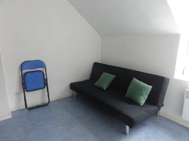 Appartement 1 pièce 12 m² · à Le Creusot · 11,9 m² · 227 €