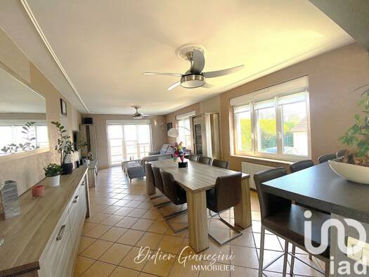 Maison à vendre 360 000 € 6 pièces 4 chambres 163 m² 796 m² de terrain Cités-Bosment-Oury Sud Fameck 57290